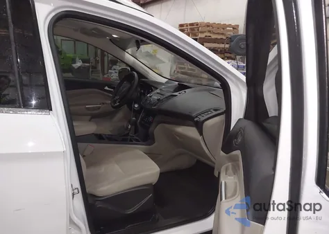 2017 Ford Escape Se z USA, uszkodzony, nr VIN 1FMCU9G9XHUD41626